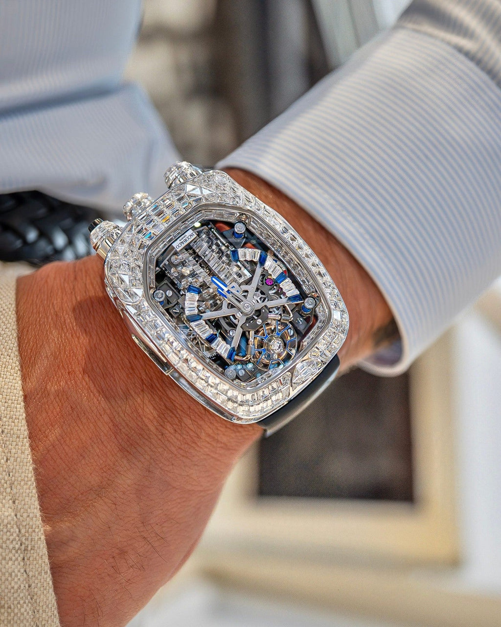 Limited Edition Jacob & Co. Bugatti Chiron Tourbillon Baguette watch (G00)