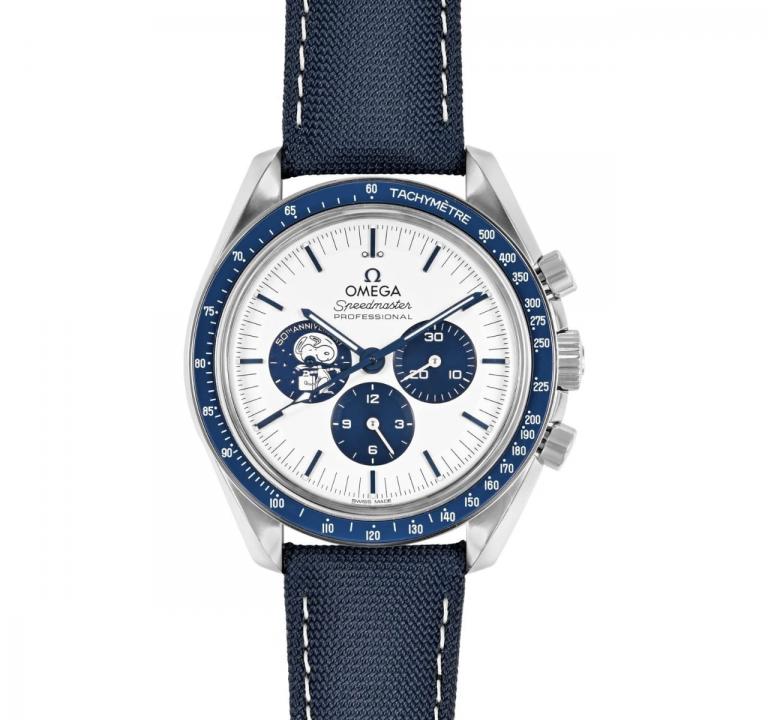 Omeg_a Speedmaster Silver Snoopy watch
