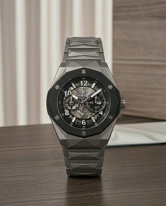 Hublo_t BigBang Tourbillion watch