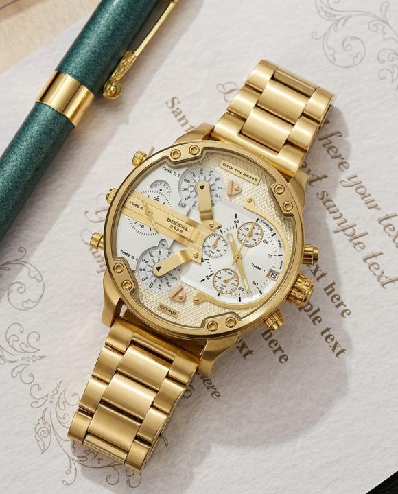 Diese_l 3 Bar Big Dady Heavy Quality Gold-White watch